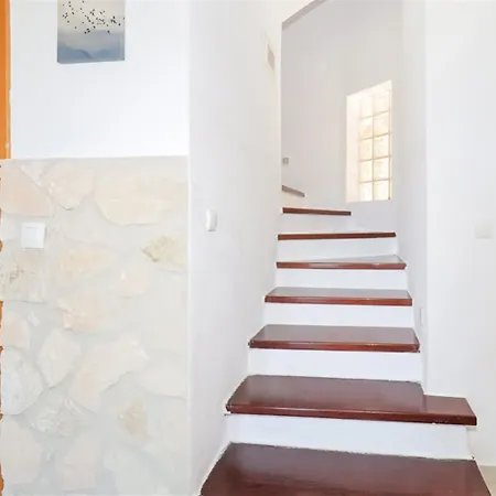 Marias / 3 Bedrooms 9 Guests