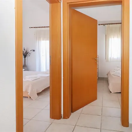 Σπίτι διακοπών Marias / 3 Bedrooms 9 Guests *